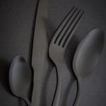 Avie Onyx Cutlery Set