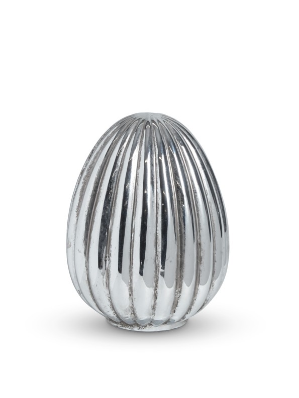 Silver Ribbed Egg